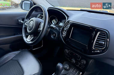 Внедорожник / Кроссовер Jeep Compass 2020 в 