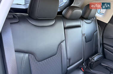 Внедорожник / Кроссовер Jeep Compass 2020 в 