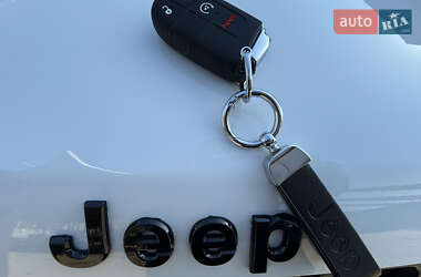 Внедорожник / Кроссовер Jeep Compass 2020 в 