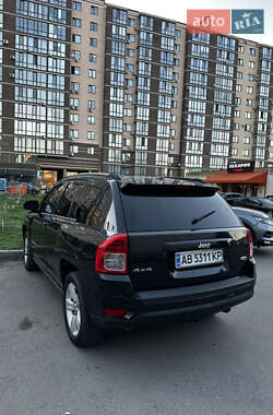 Внедорожник / Кроссовер Jeep Compass 2011 в 