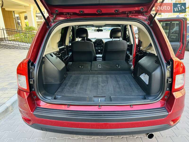 Внедорожник / Кроссовер Jeep Compass 2013 в Киеве