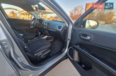 Внедорожник / Кроссовер Jeep Compass 2021 в 