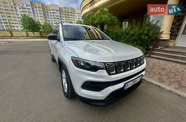 Позашляховик / Кросовер Jeep Compass 2021 в 