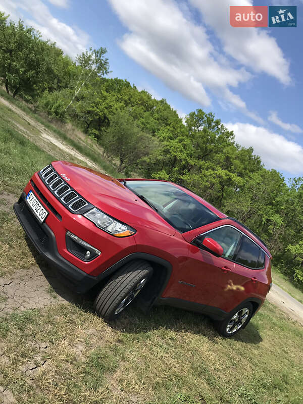 Позашляховик / Кросовер Jeep Compass 2019 в Самарі