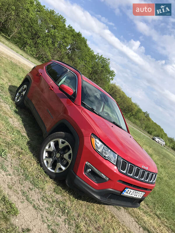 Позашляховик / Кросовер Jeep Compass 2019 в Самарі