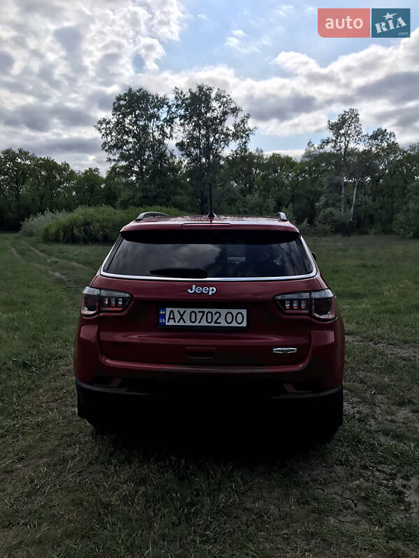 Позашляховик / Кросовер Jeep Compass 2019 в Самарі