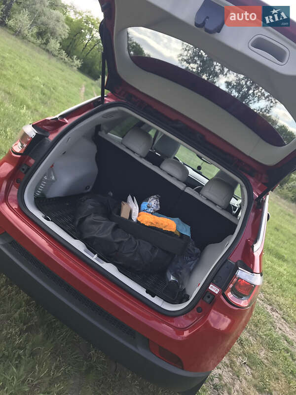 Позашляховик / Кросовер Jeep Compass 2019 в Самарі