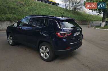Позашляховик / Кросовер Jeep Compass 2018 в 