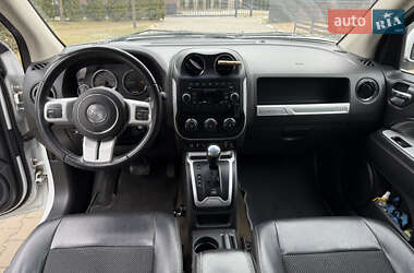 Позашляховик / Кросовер Jeep Compass 2016 в 