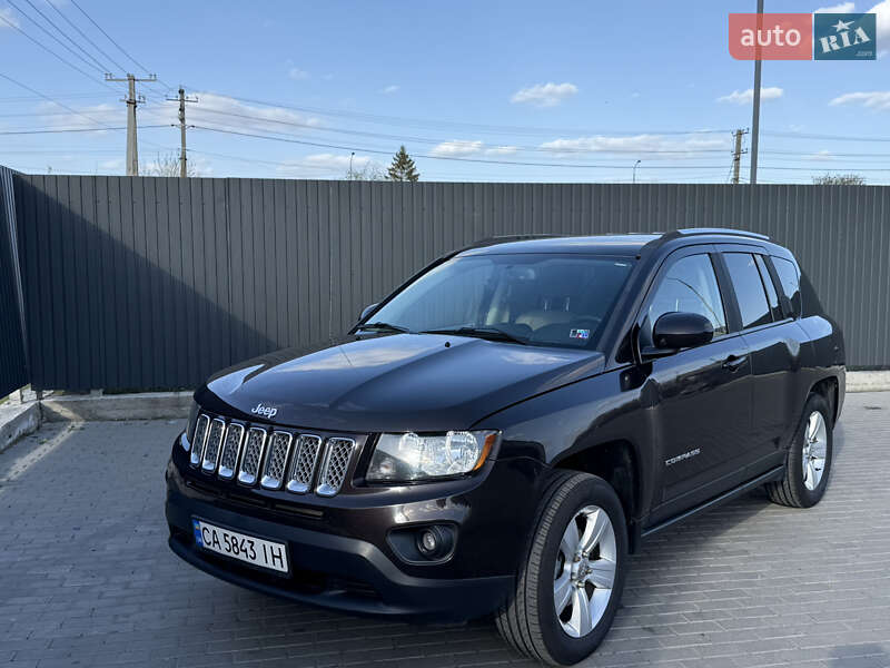 Внедорожник / Кроссовер Jeep Compass 2014 в Черкассах