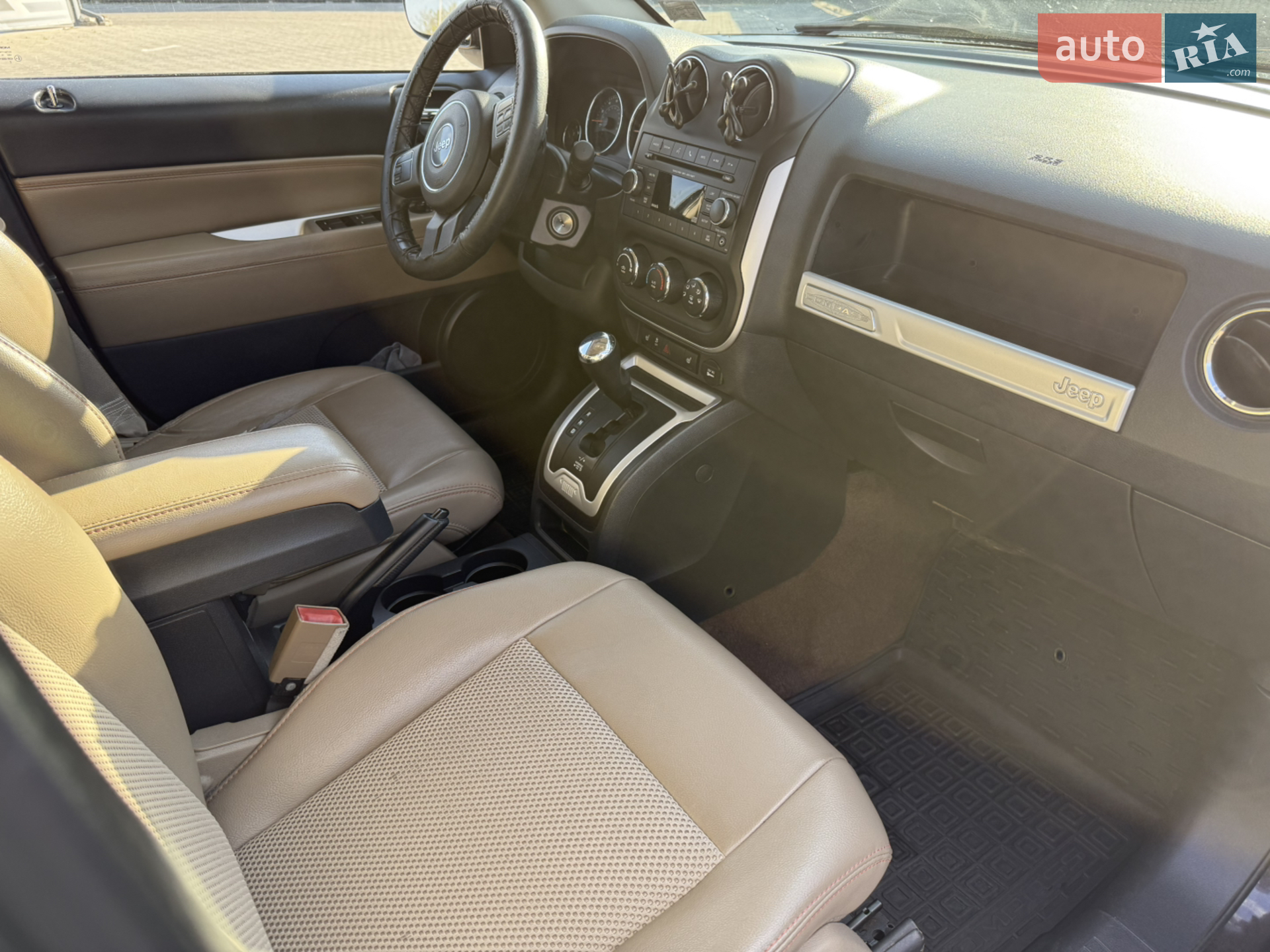 2014 Jeep Compass - мініатюра 8