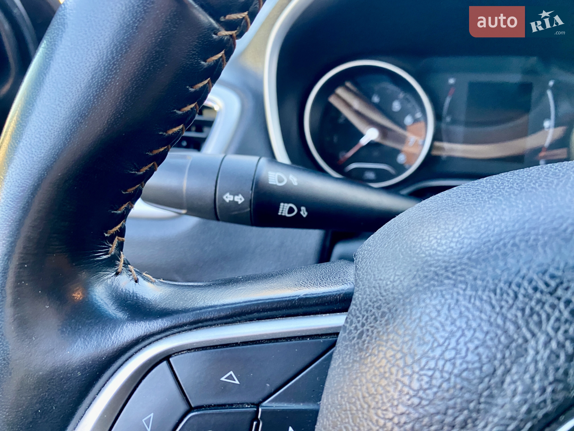 2019 Jeep Compass - мініатюра 40
