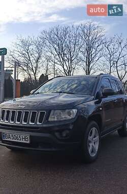 Внедорожник / Кроссовер Jeep Compass 2011 в 