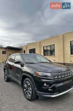 Внедорожник / Кроссовер Jeep Compass 2022 в 