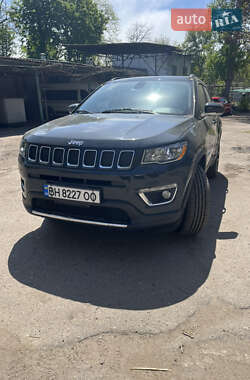 Внедорожник / Кроссовер Jeep Compass 2017 в 
