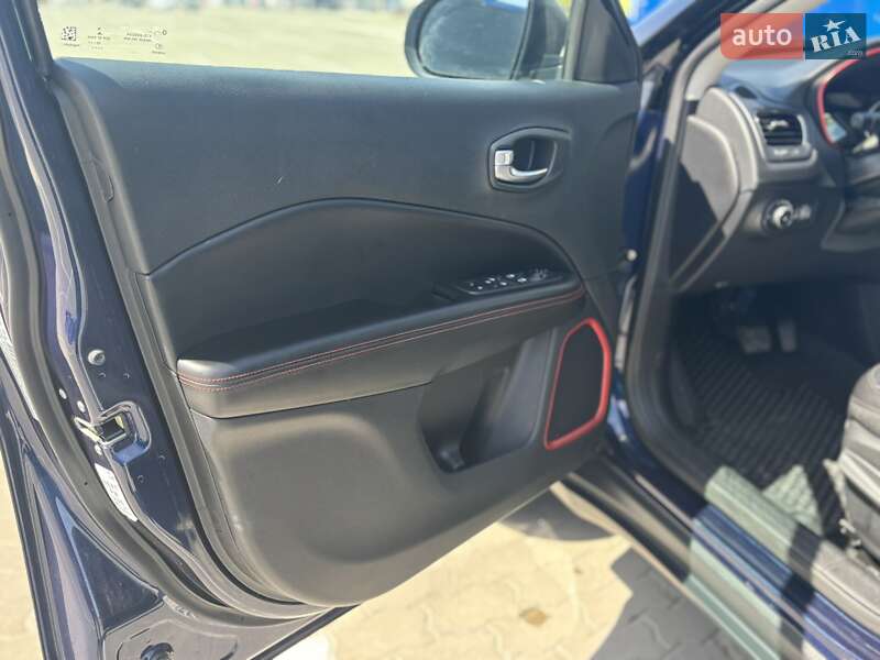 Внедорожник / Кроссовер Jeep Compass 2019 в Ивано-Франковске фото 24 Внедорожник / Кроссовер Jeep Compass 2019 в Ивано-Франковске