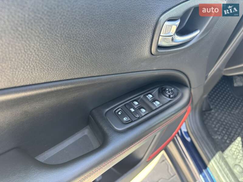Внедорожник / Кроссовер Jeep Compass 2019 в Ивано-Франковске фото 25 Внедорожник / Кроссовер Jeep Compass 2019 в Ивано-Франковске