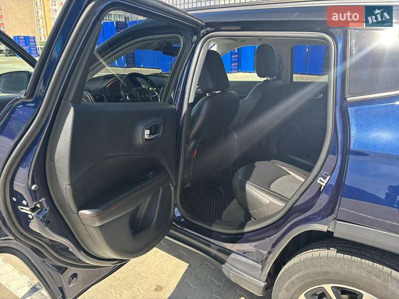 Внедорожник / Кроссовер Jeep Compass 2019 в Ивано-Франковске фото 26 Внедорожник / Кроссовер Jeep Compass 2019 в Ивано-Франковске