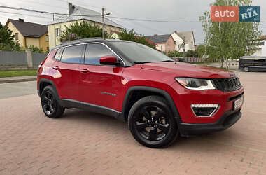 Внедорожник / Кроссовер Jeep Compass 2017 в 