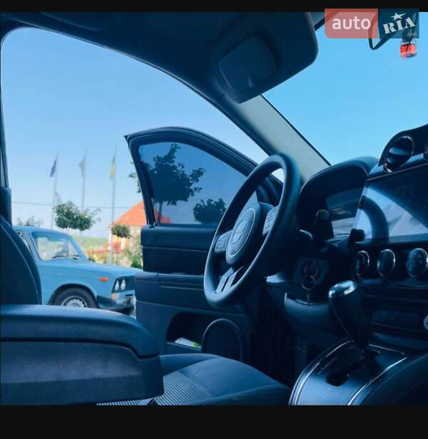 Внедорожник / Кроссовер Jeep Compass 2014 в Ужгороде