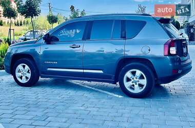 Внедорожник / Кроссовер Jeep Compass 2014 в Ужгороде