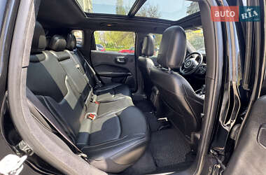 Позашляховик / Кросовер Jeep Compass 2021 в 