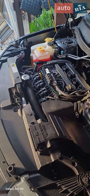 Внедорожник / Кроссовер Jeep Compass 2014 в Ужгороде