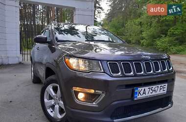 Внедорожник / Кроссовер Jeep Compass 2019 в Киеве