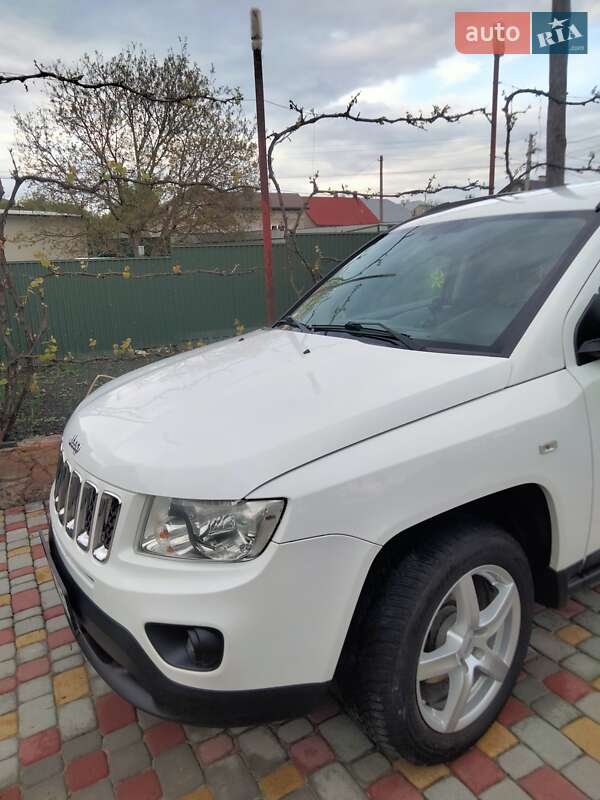 Позашляховик / Кросовер Jeep Compass 2011 в Золочеві