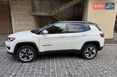 Внедорожник / Кроссовер Jeep Compass 2019 в 