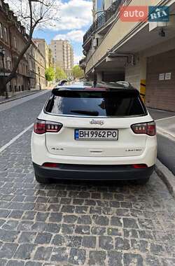 Внедорожник / Кроссовер Jeep Compass 2019 в 
