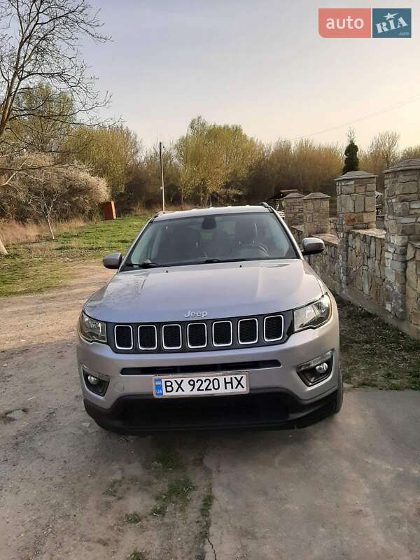 Внедорожник / Кроссовер Jeep Compass 2018 в Каменец-Подольском