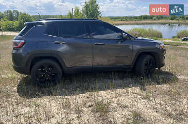 Внедорожник / Кроссовер Jeep Compass 2019 в 