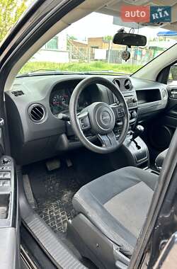 Внедорожник / Кроссовер Jeep Compass 2011 в 