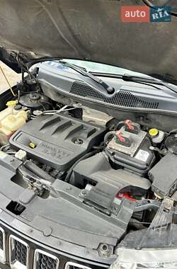 Внедорожник / Кроссовер Jeep Compass 2011 в 