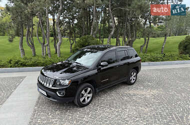 Внедорожник / Кроссовер Jeep Compass 2016 в 