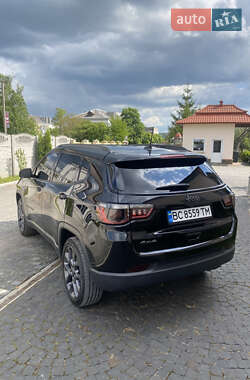 Внедорожник / Кроссовер Jeep Compass 2020 в 