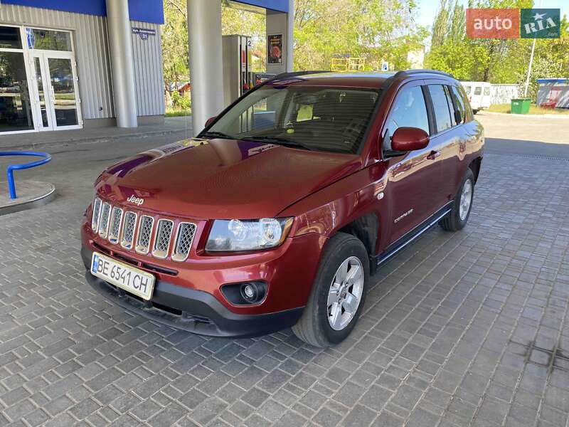 Позашляховик / Кросовер Jeep Compass 2016 в 