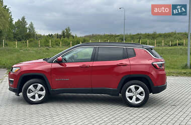 Позашляховик / Кросовер Jeep Compass 2018 в 