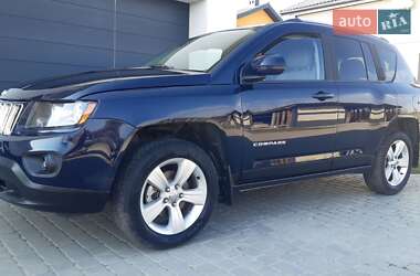 Позашляховик / Кросовер Jeep Compass 2014 в 
