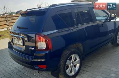 Позашляховик / Кросовер Jeep Compass 2014 в 