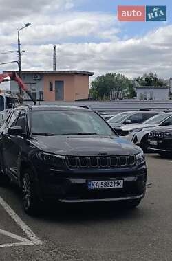 Внедорожник / Кроссовер Jeep Compass 2024 в 