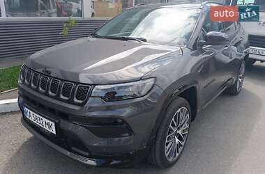 Внедорожник / Кроссовер Jeep Compass 2024 в 