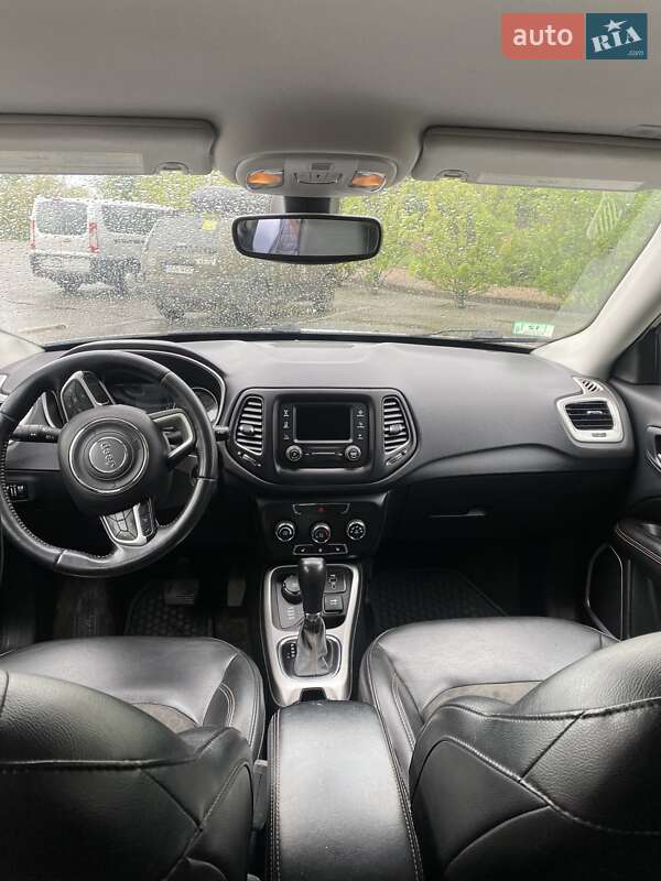 Внедорожник / Кроссовер Jeep Compass 2017 в Харькове