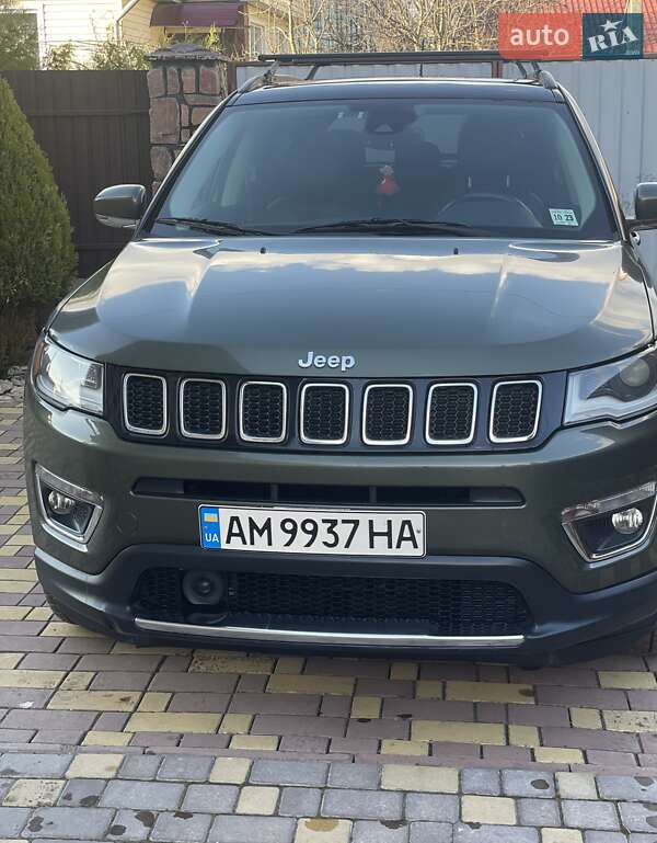Внедорожник / Кроссовер Jeep Compass 2017 в Овруче