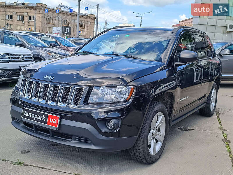 Позашляховик / Кросовер Jeep Compass 2016 в 