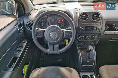 Позашляховик / Кросовер Jeep Compass 2016 в 