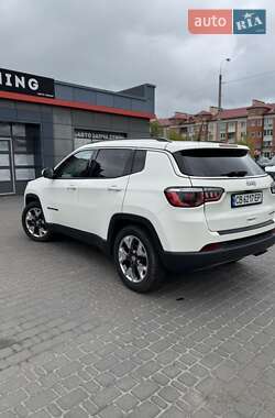 Внедорожник / Кроссовер Jeep Compass 2019 в 
