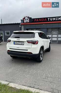 Внедорожник / Кроссовер Jeep Compass 2019 в 