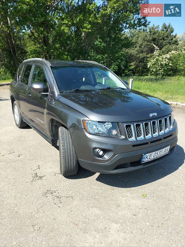 Внедорожник / Кроссовер Jeep Compass 2016 в Каменском
